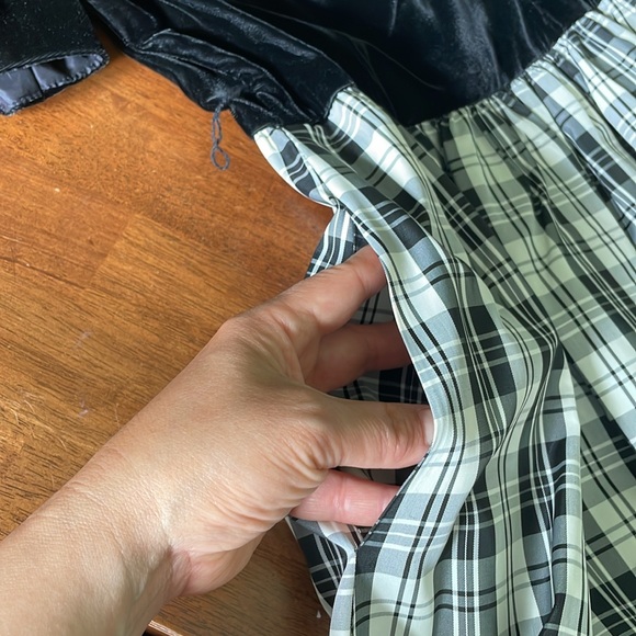 Vintage 80’s Lanz Originals Velvet and Plaid Taffeta Dress - Size 8 - Picture 5 of 6